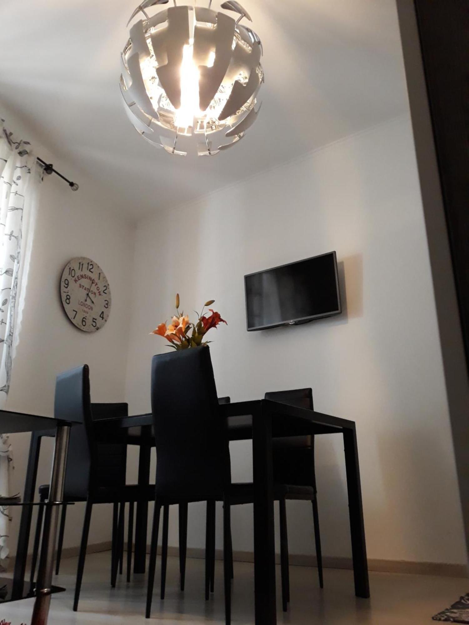 Apartments Paris ウマグ エクステリア 写真